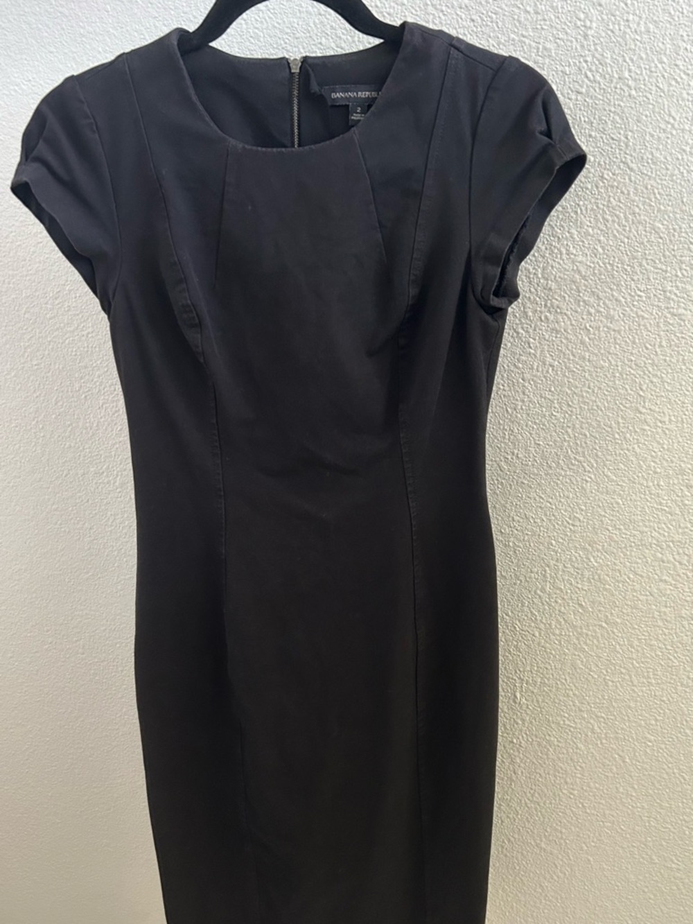 Banana Republic Black Cap-Sleeve Cotton Sheath Dress - Size 2